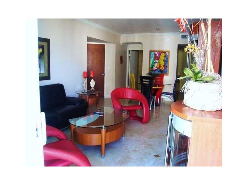 6365Collins Ave, Miami Beach, FL 33141