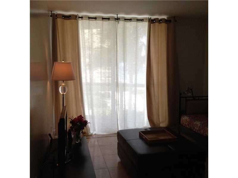 6365COLLINS AV, Miami Beach, FL 33141