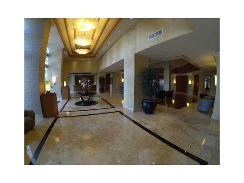 7900Harbor Island Dr, North Bay Village, FL 33141