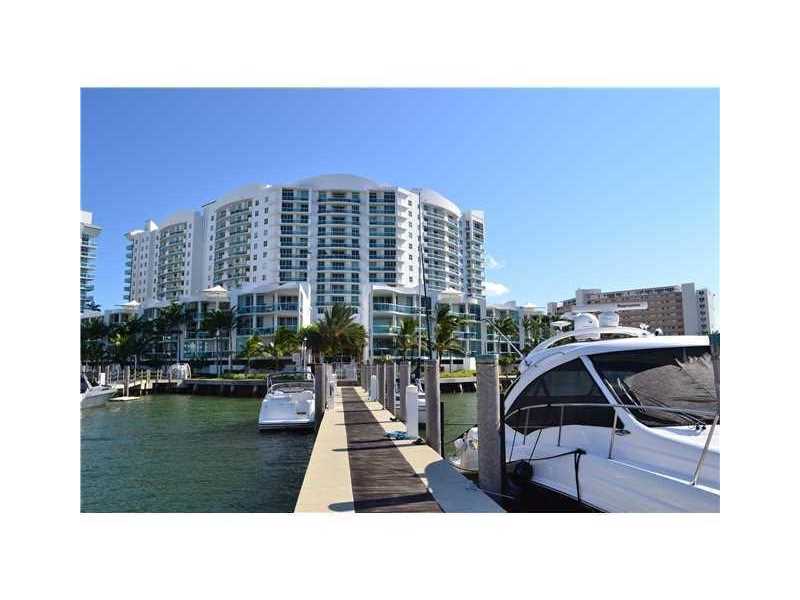 7900Harbor Island Dr, North Bay Village, FL 33141