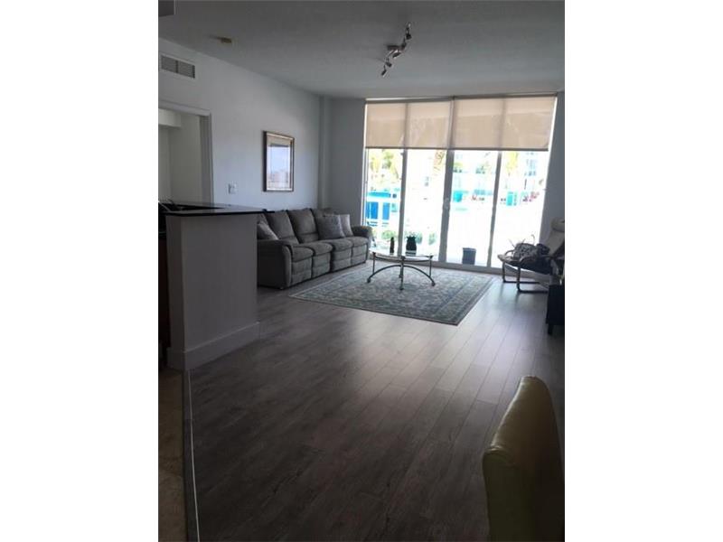 7900Harbor Island Dr, North Bay Village, FL 33141