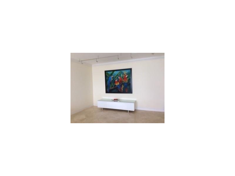 6365 Northeast Collins Ave, Miami Beach, FL 33141