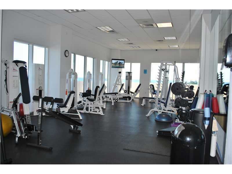 6365Collins Ave, Miami Beach, FL 33141