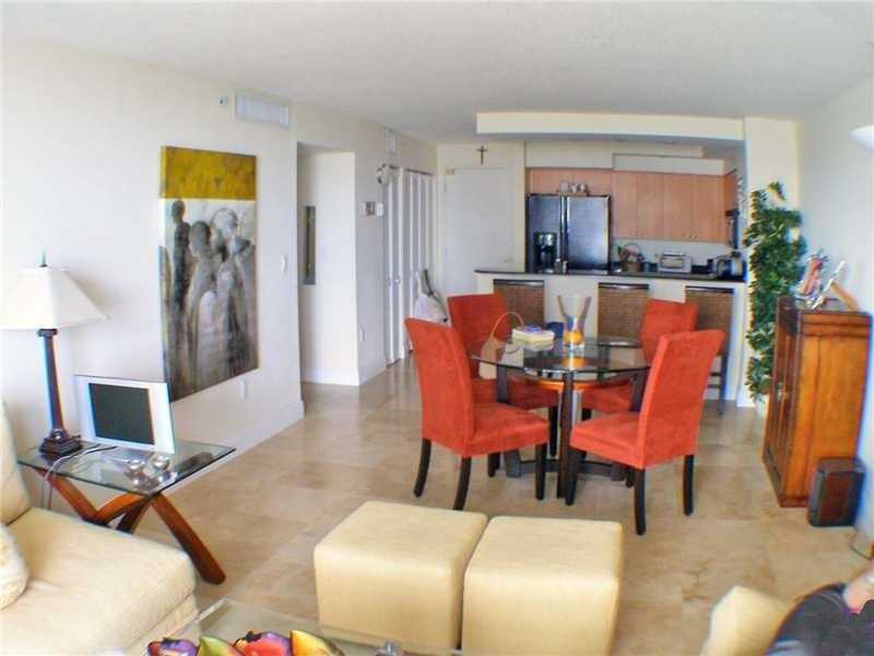 6917Collins Ave, Miami Beach, FL 33141