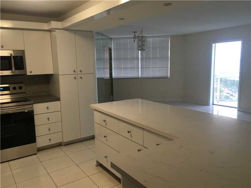 7135Collins Ave, Miami Beach, FL 33141