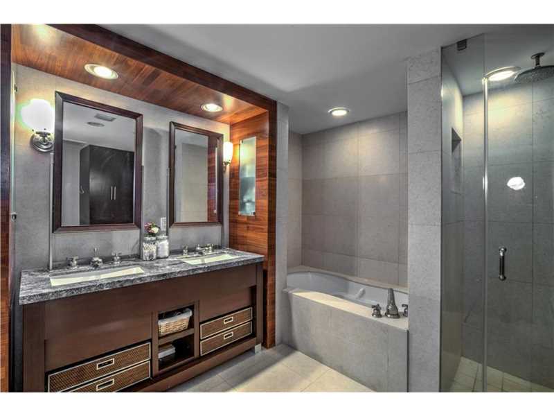6799Collins Ave, Miami Beach, FL 33141