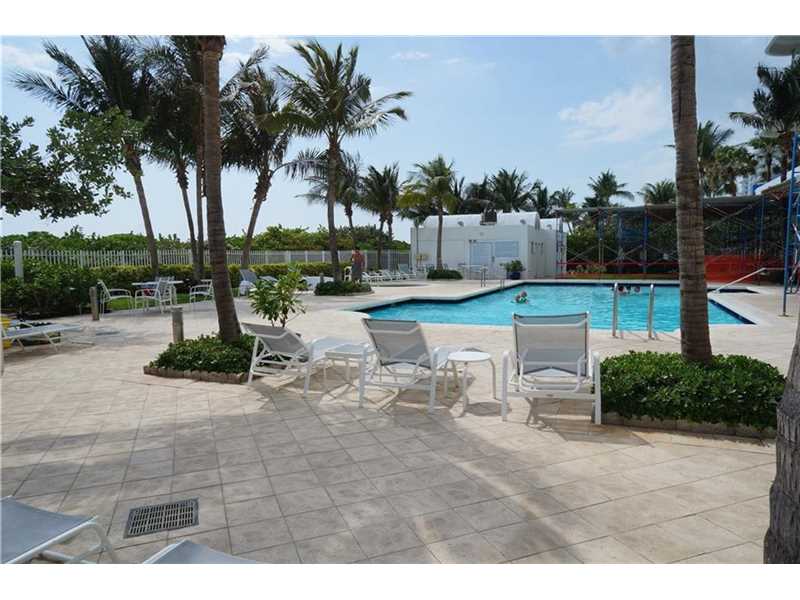 6365Collins Ave, Miami Beach, FL 33141