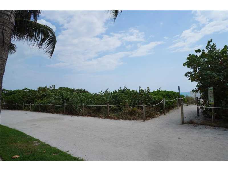 6365Collins Ave, Miami Beach, FL 33141