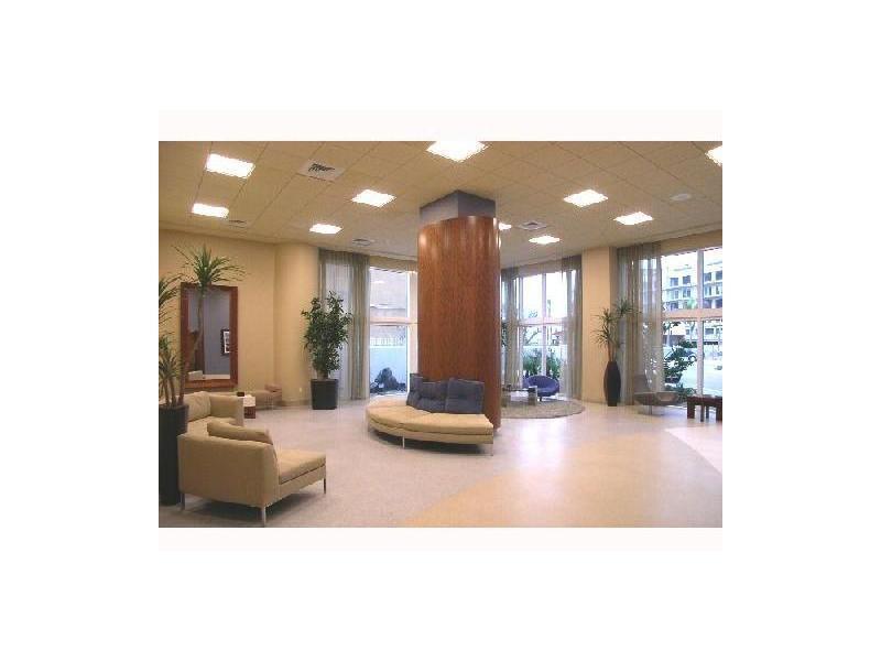 6365Collins, Miami Beach, FL 33141