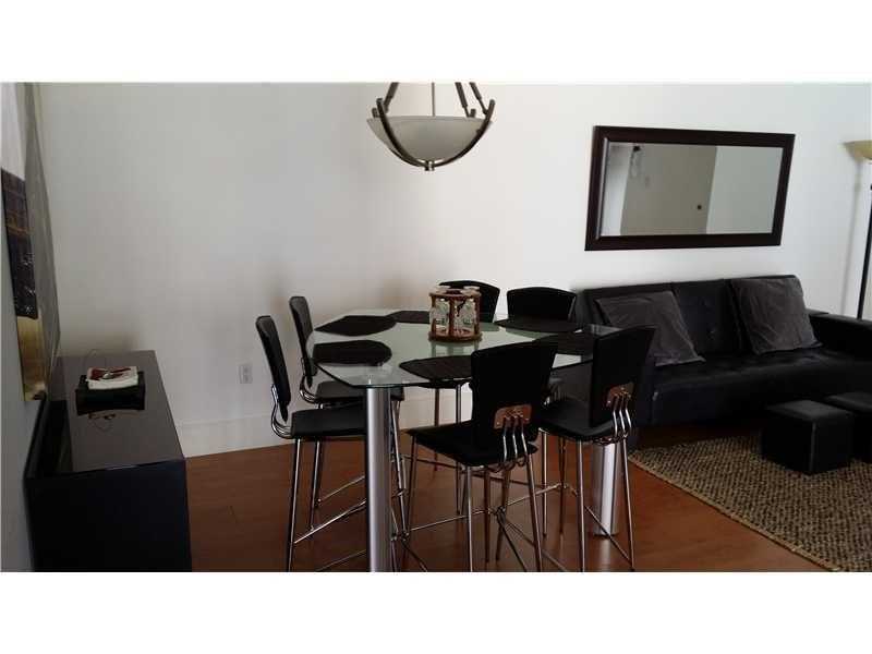 6365 Northwest Collins Ave, Miami Beach, FL 33141