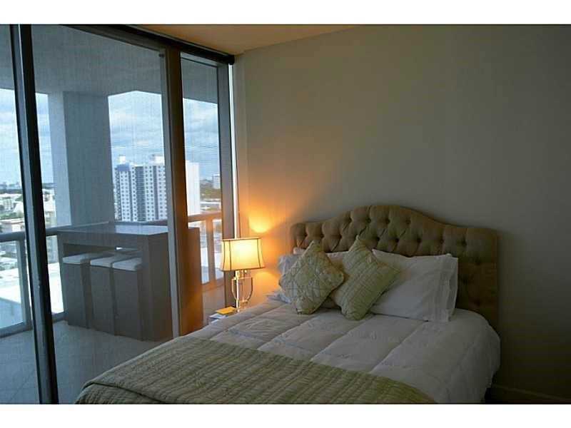 6799COLLINS AV, Miami Beach, FL 33141