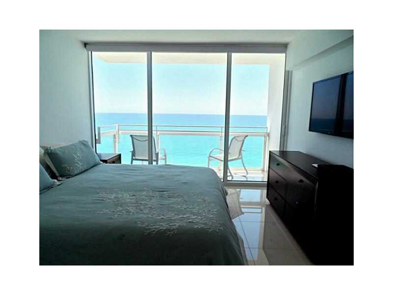 6801Collins Ave, Miami Beach, FL 33141
