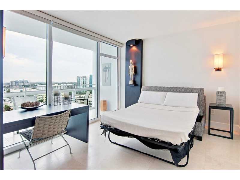 6801Collins Ave, Miami Beach, FL 33141