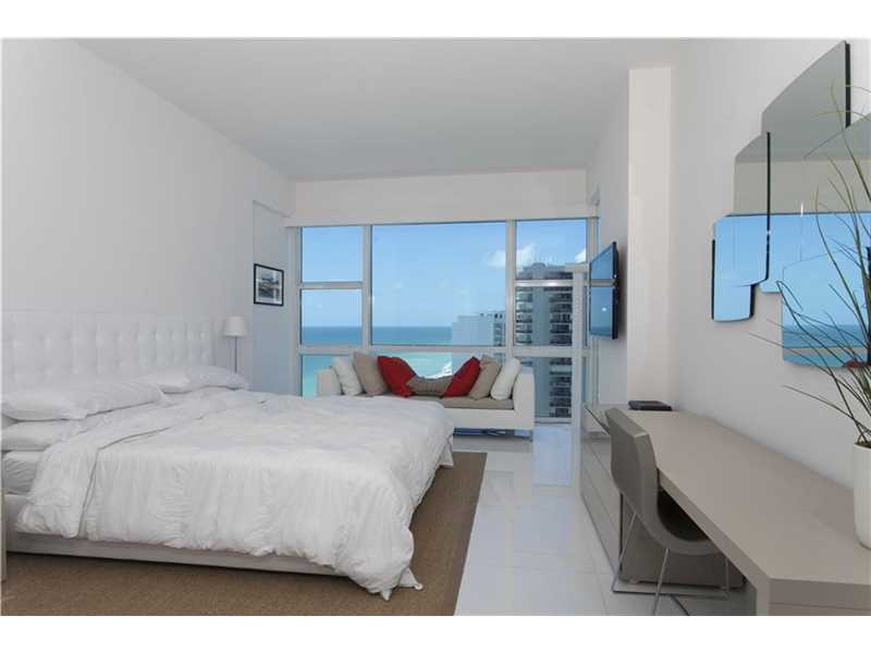 6801Collins Ave, Miami Beach, FL 33141