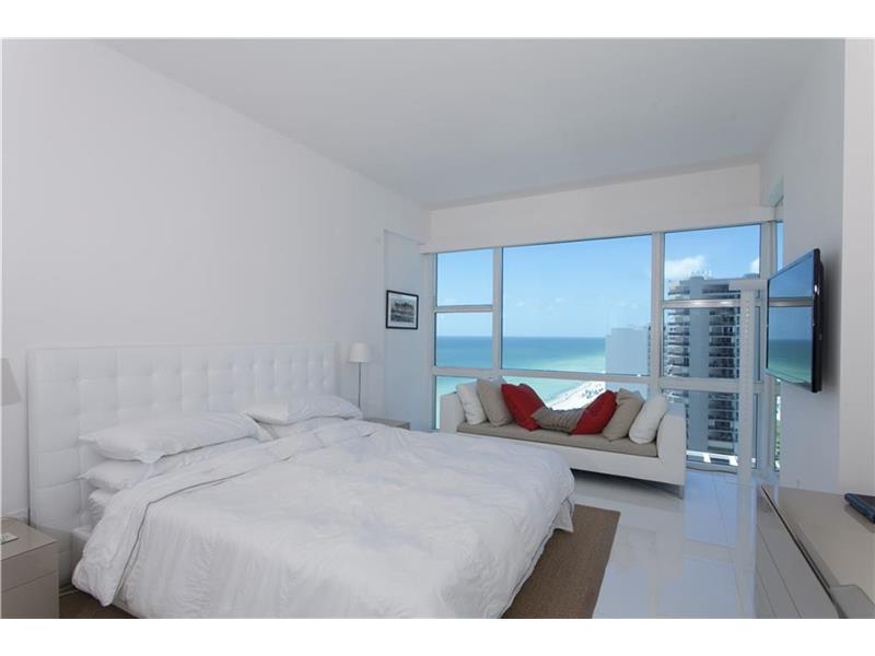 6801Collins Ave, Miami Beach, FL 33141