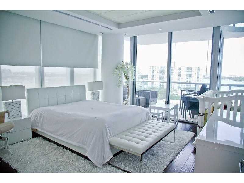 6799Collins Ave, Miami Beach, FL 33141