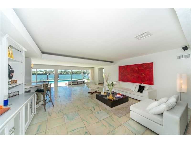 1800DAYTONIA RD, Miami Beach, FL 33141