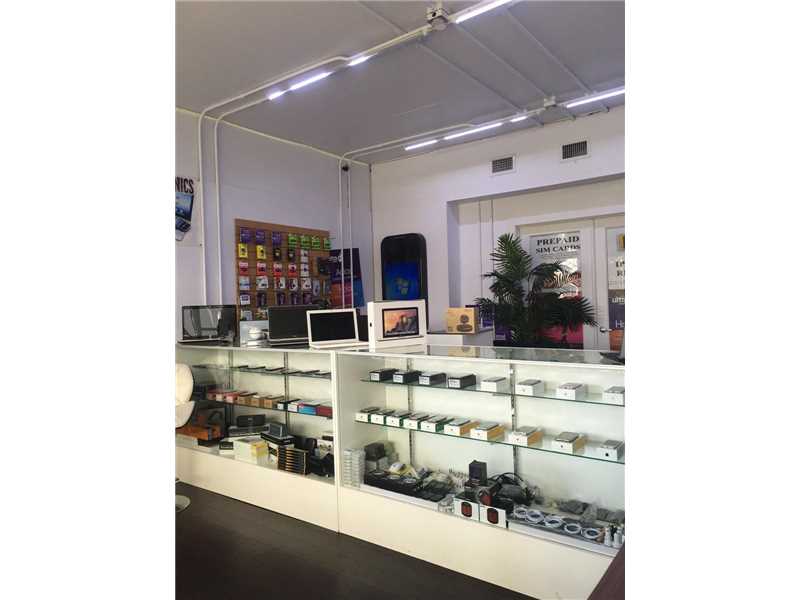 7137Collins Ave, Miami Beach, FL 33141