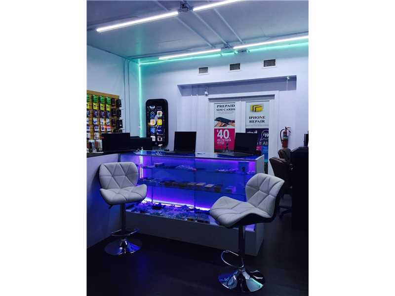 7137Collins Ave, Miami Beach, FL 33141