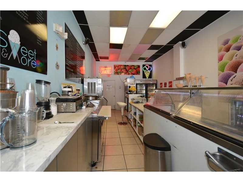 6993Collins Ave, Miami Beach, FL 33141