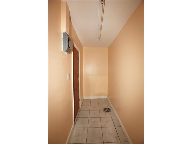 2990 Northwest 24th St, Miami, FL 33142