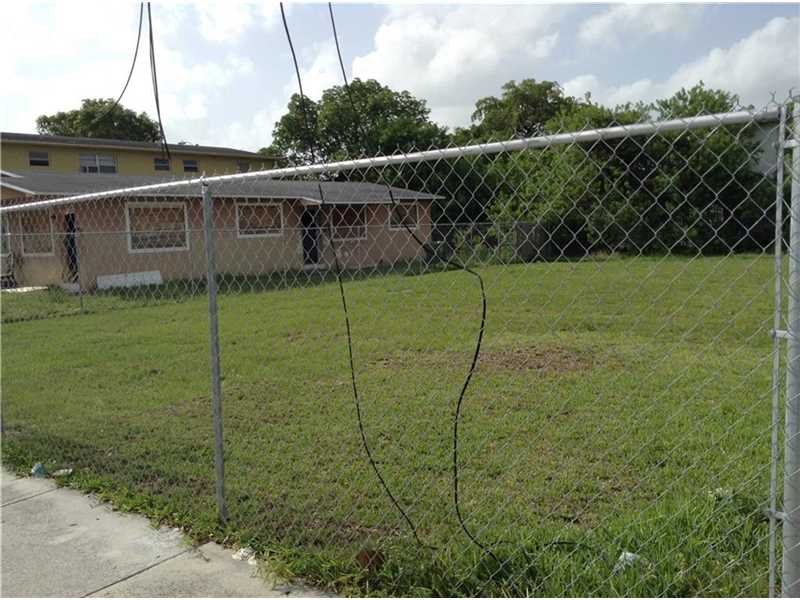 1414 Northwest 60th St, Miami, FL 33142