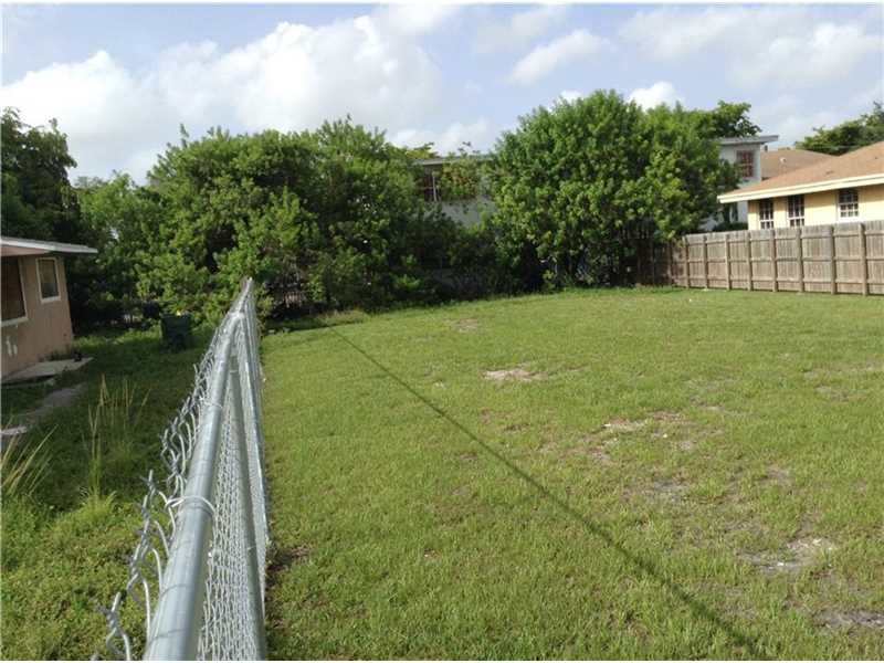 1414 Northwest 60th St, Miami, FL 33142
