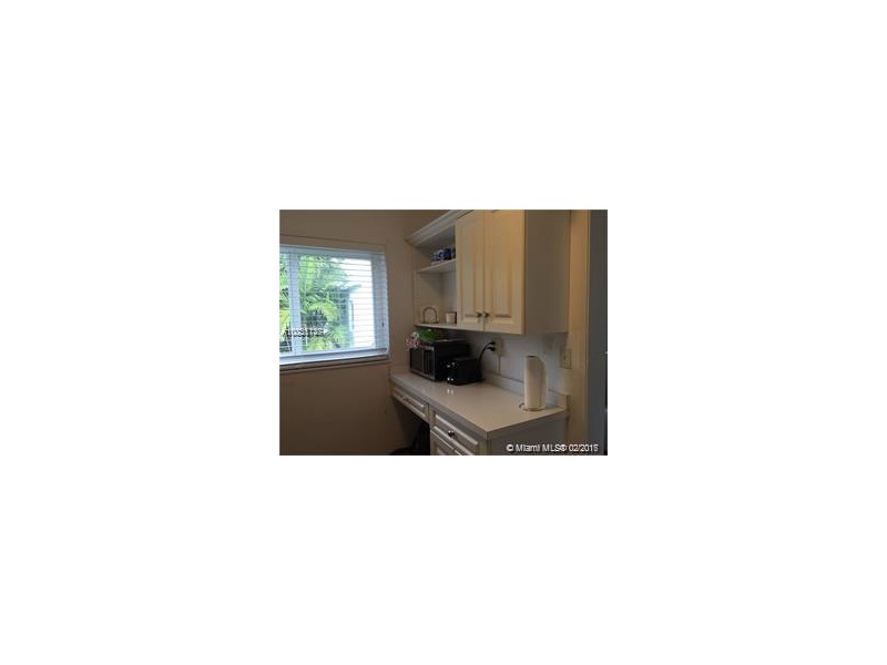 5601 Southwest 78th St, Miami, FL 33143