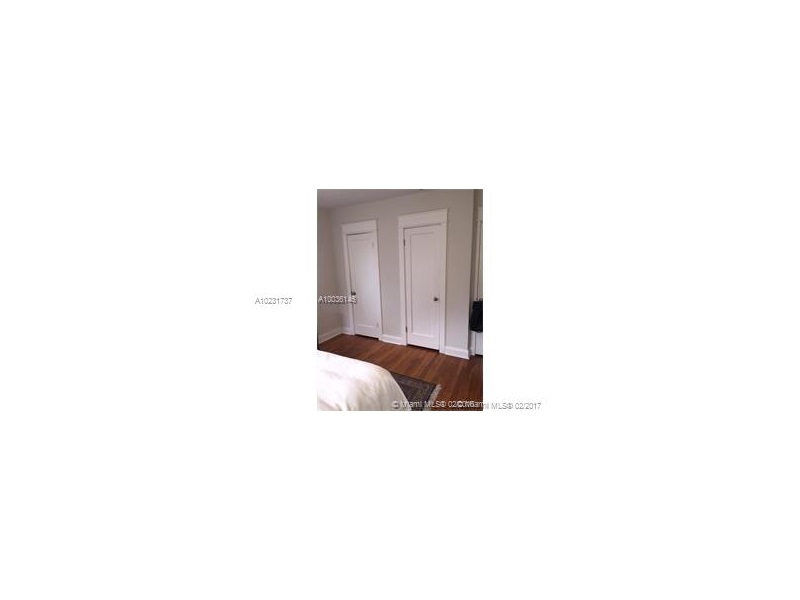 5601 Southwest 78th St, Miami, FL 33143