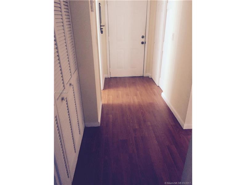 7701 SW 88th St B227, Miami, FL 33143