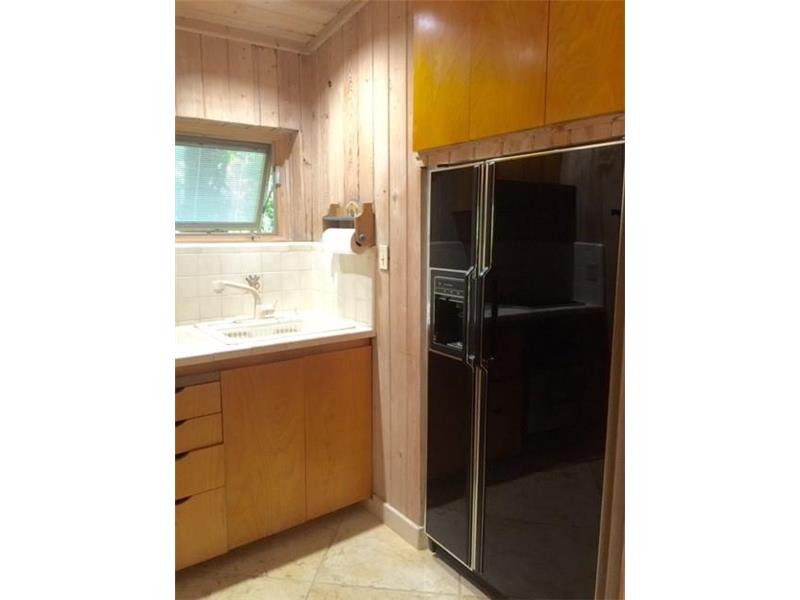 5851 Southwest 83 ST, South Miami, FL 33143