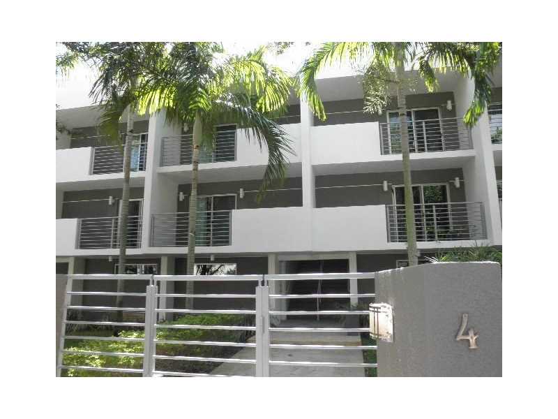 7541 Southwest 61st Ave, South Miami, FL 33143