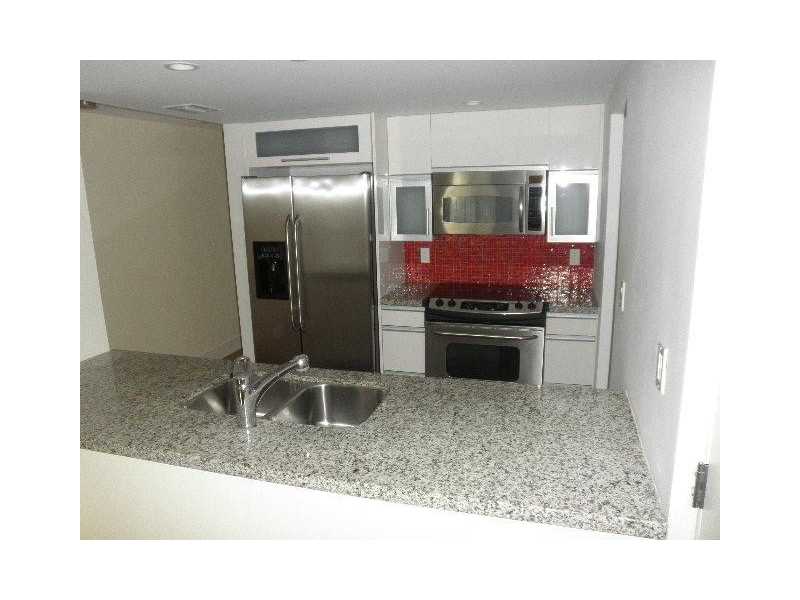 7541 Southwest 61st Ave, South Miami, FL 33143