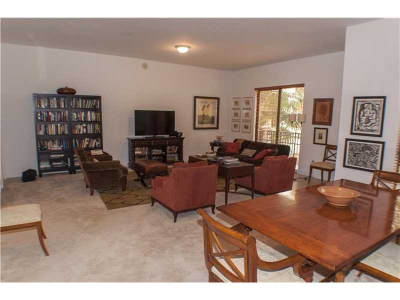 839072nd Ave, Miami, FL 33143