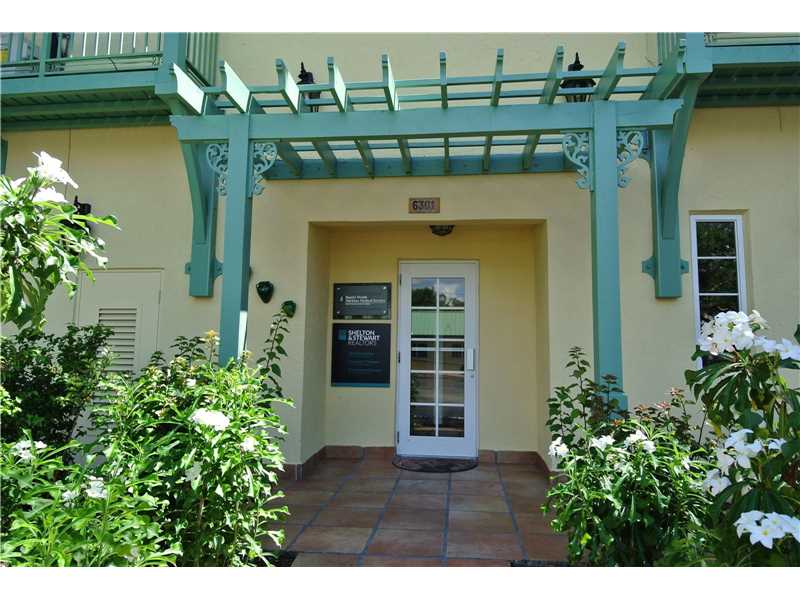 6301Sunset Dr, South Miami, FL 33143