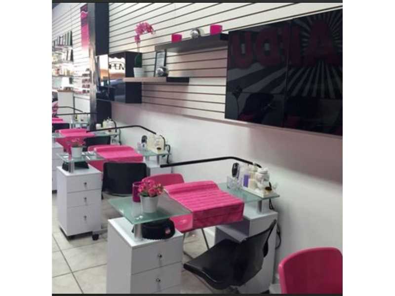 6264 Southwest 8th St, West Miami, FL 33144