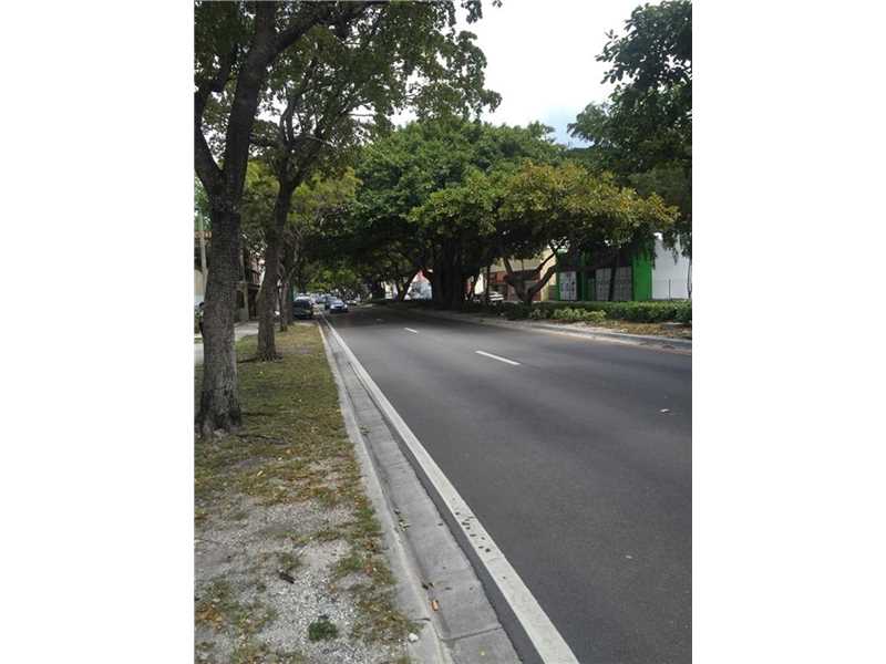3181 Southwest 22nd St, Miami, FL 33145