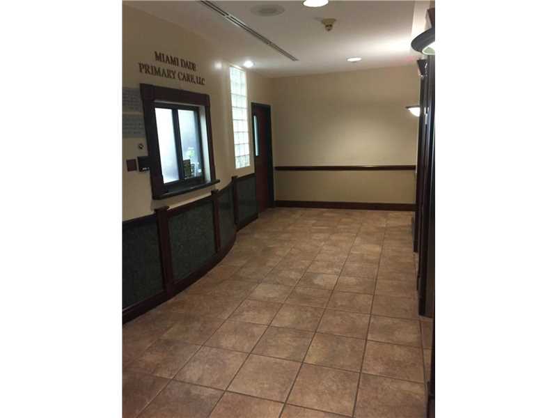 3181 Southwest 22nd St, Miami, FL 33145