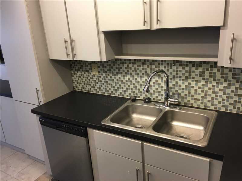 800 South Dixie Hwy, Coral Gables, FL 33146
