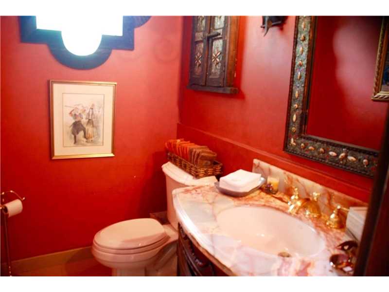 6501Granada Blvd, Coral Gables, FL 33146