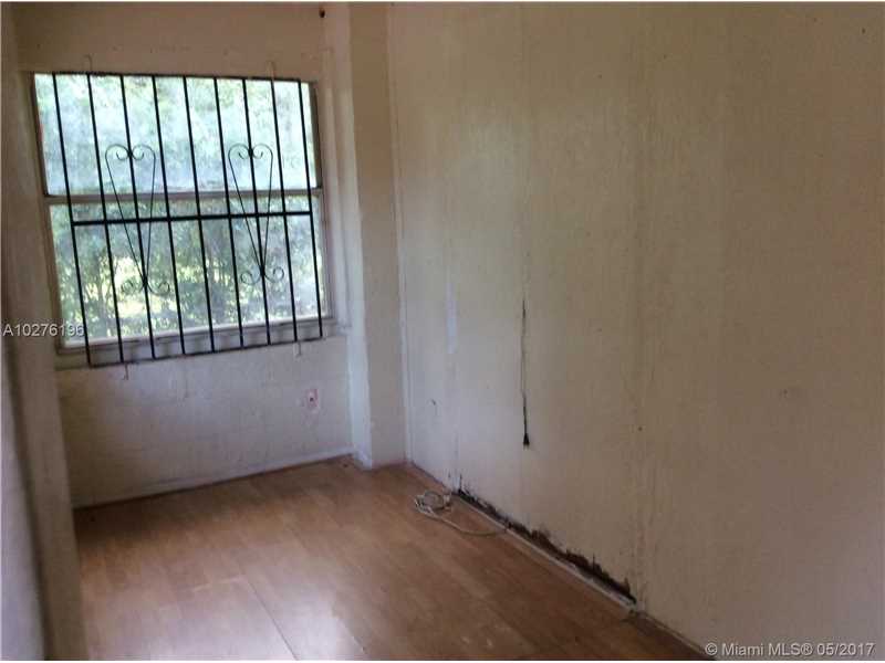 2360 Northwest 81st St, Miami, FL 33147