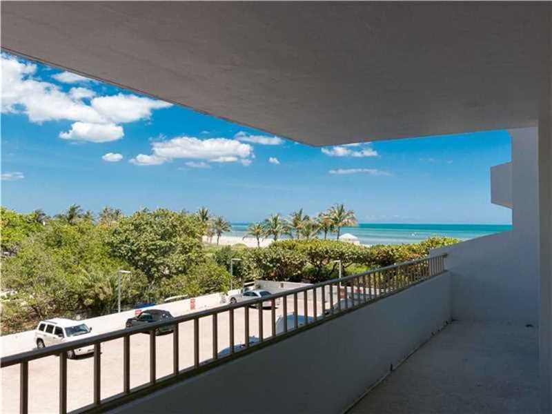 177Ocean Lane Dr, Key Biscayne, FL 33149