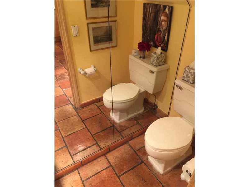350Grapetree Dr, Key Biscayne, FL 33149