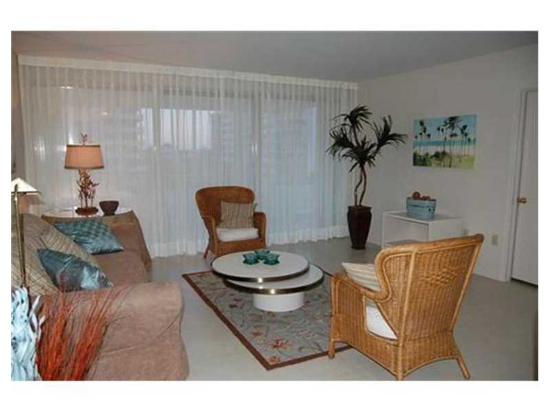 155OCEAN LN DR, Key Biscayne, FL 33149