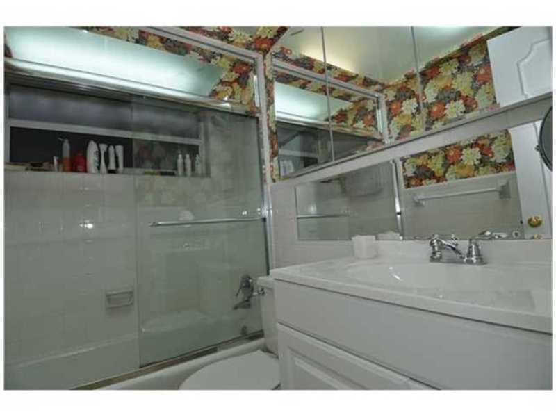 255SUNRISE DR, Key Biscayne, FL 33149