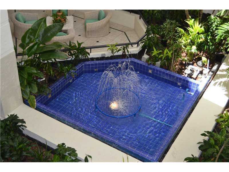 170Ocean Lane Dr, Key Biscayne, FL 33149