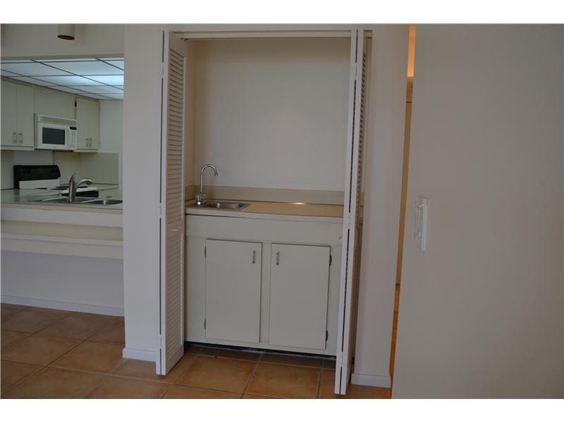 170Ocean Lane Dr, Key Biscayne, FL 33149