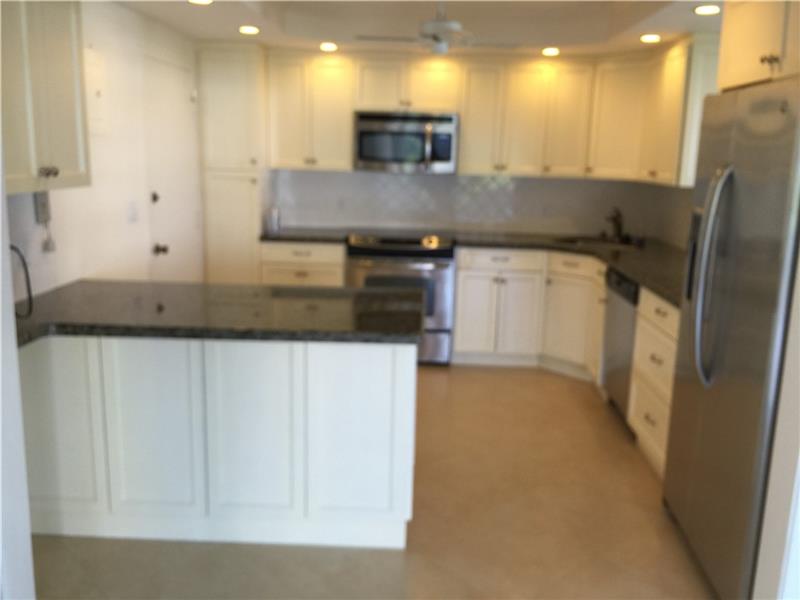 155Ocean Lane Dr, Key Biscayne, FL 33149