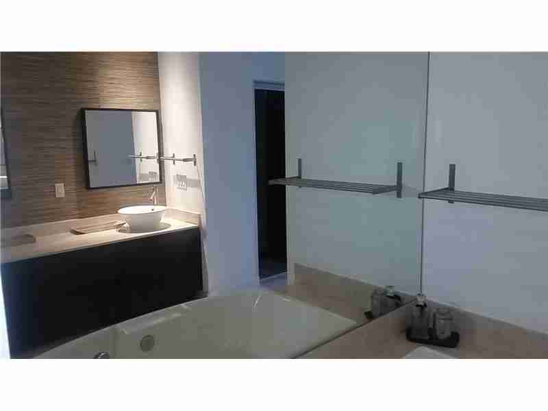 705CRANDON, Key Biscayne, FL 33149