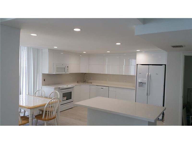881OCEAN DR, Key Biscayne, FL 33149